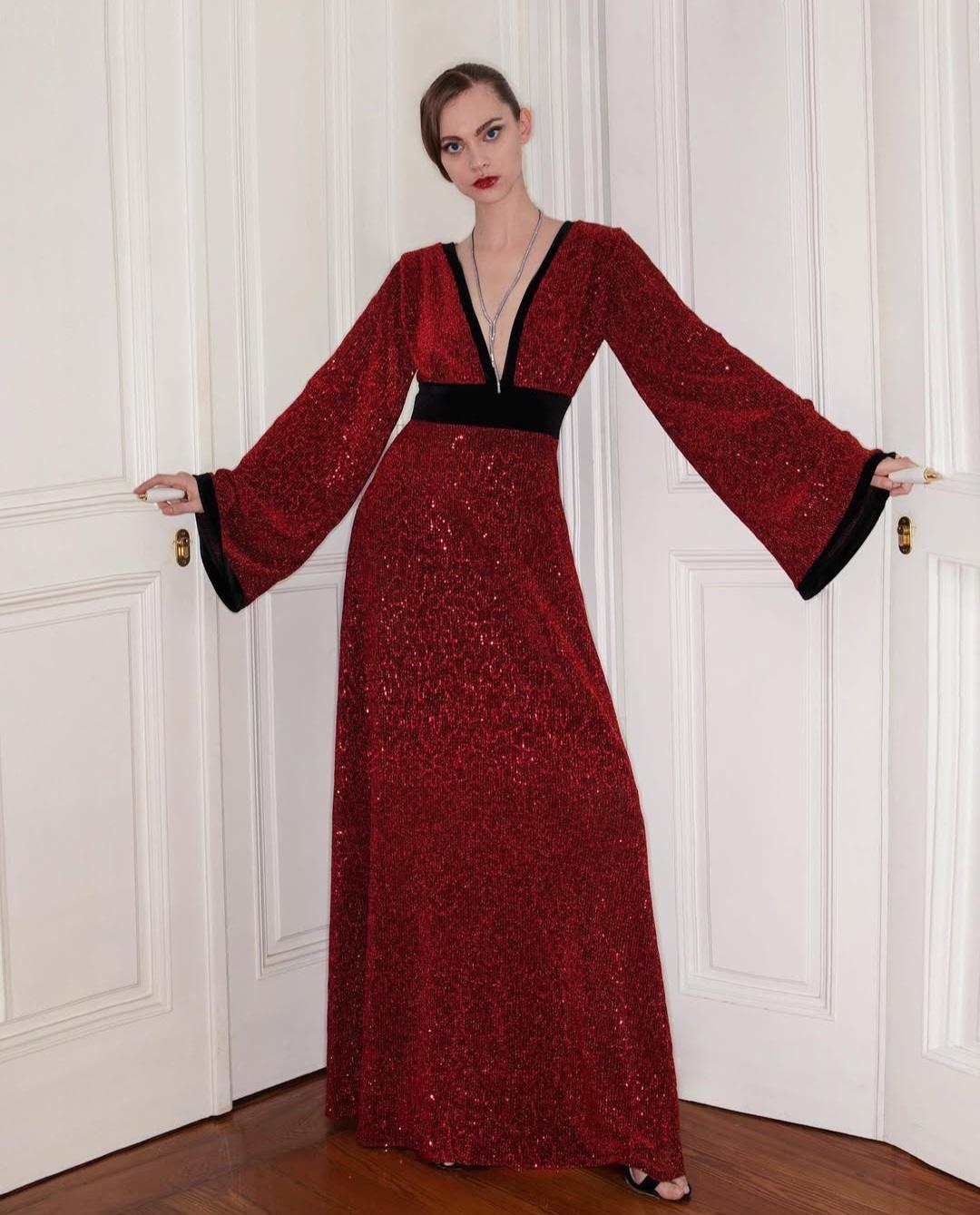 RED DRESS
